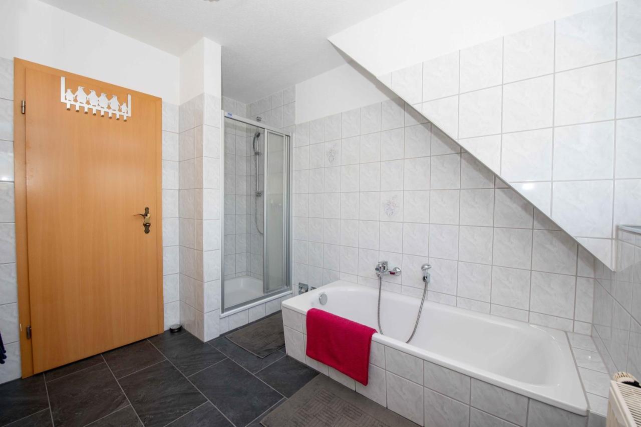 Ferienwohnung Hoerselbergblick Άιζεναχ Εξωτερικό φωτογραφία